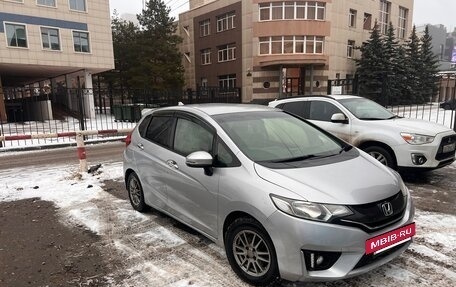 Honda Fit III, 2016 год, 990 000 рублей, 6 фотография