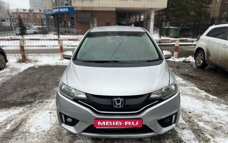 Honda Fit III, 2016 год, 990 000 рублей, 1 фотография