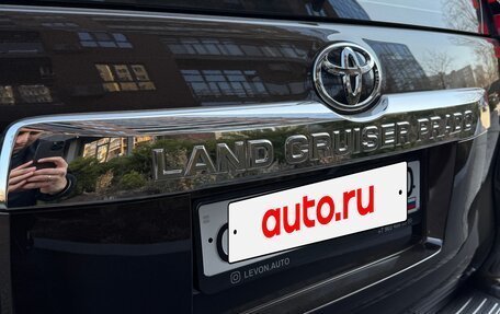 Toyota Land Cruiser Prado 150 рестайлинг 2, 2018 год, 5 700 000 рублей, 10 фотография