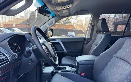 Toyota Land Cruiser Prado 150 рестайлинг 2, 2018 год, 5 700 000 рублей, 19 фотография