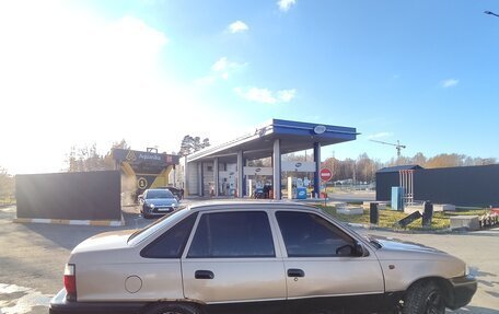 Daewoo Nexia I рестайлинг, 2002 год, 55 000 рублей, 5 фотография