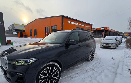 BMW X7, 2020 год, 7 000 000 рублей, 3 фотография