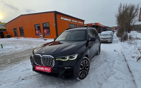 BMW X7, 2020 год, 7 000 000 рублей, 2 фотография