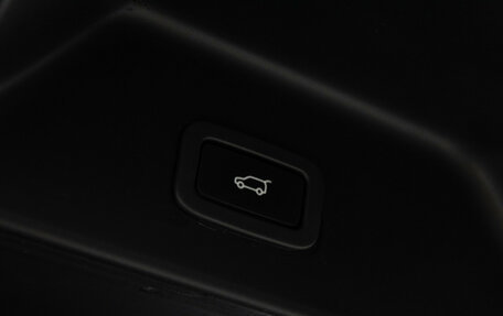 Land Rover Range Rover IV рестайлинг, 2013 год, 3 650 000 рублей, 29 фотография