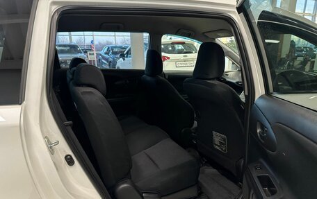 Toyota Wish II, 2013 год, 1 299 000 рублей, 18 фотография