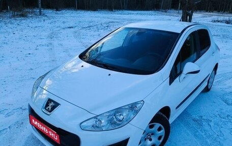 Peugeot 308 II, 2011 год, 535 000 рублей, 3 фотография