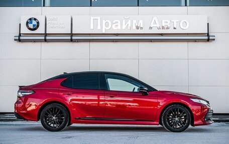 Toyota Camry, 2021 год, 3 460 000 рублей, 6 фотография