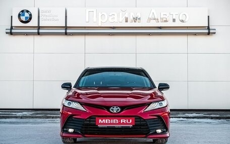 Toyota Camry, 2021 год, 3 460 000 рублей, 3 фотография