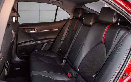 Toyota Camry, 2021 год, 3 460 000 рублей, 26 фотография