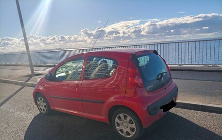 Peugeot 107 I рестайлинг, 2011 год, 330 000 рублей, 4 фотография