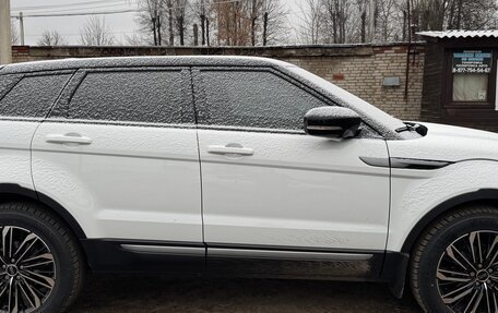 Land Rover Range Rover Evoque I, 2013 год, 2 100 000 рублей, 2 фотография