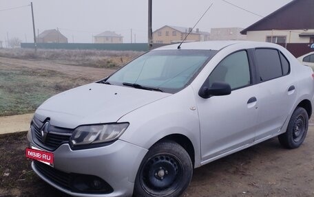 Renault Logan II, 2016 год, 350 000 рублей, 4 фотография
