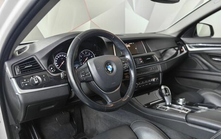 BMW 5 серия, 2015 год, 2 450 000 рублей, 12 фотография