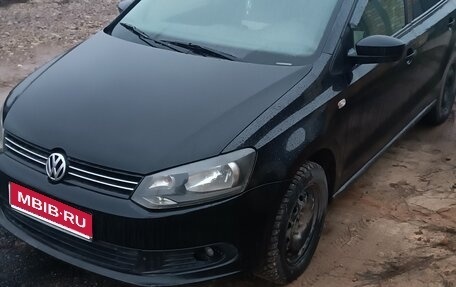 Volkswagen Polo VI (EU Market), 2012 год, 550 000 рублей, 1 фотография