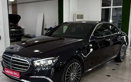 Mercedes-Benz E-Класс, 2020 год, 6 400 000 рублей, 1 фотография