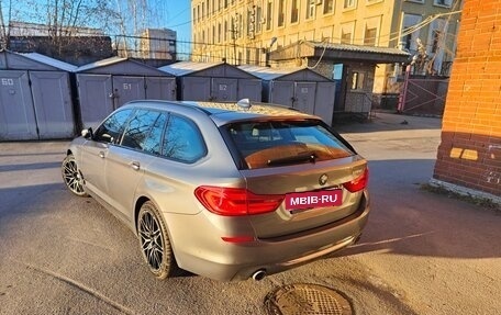 BMW 5 серия, 2019 год, 2 700 000 рублей, 3 фотография