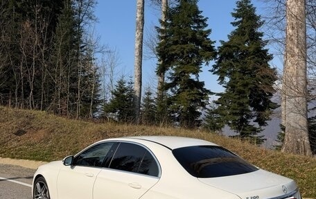 Mercedes-Benz E-Класс, 2019 год, 3 800 000 рублей, 7 фотография