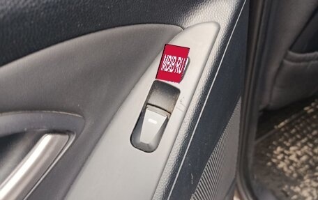 Hyundai ix35 I рестайлинг, 2013 год, 1 150 000 рублей, 12 фотография