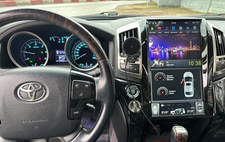 Toyota Land Cruiser 200, 2009 год, 2 990 000 рублей, 2 фотография