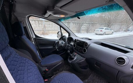 Peugeot Partner II рестайлинг 2, 2011 год, 650 000 рублей, 12 фотография