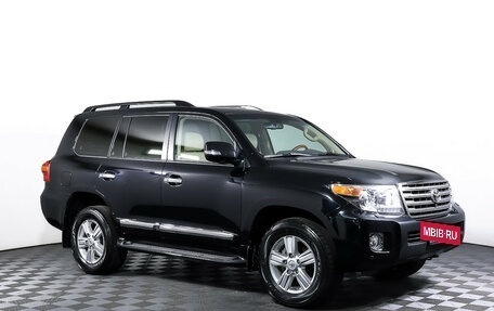 Toyota Land Cruiser 200, 2015 год, 5 190 000 рублей, 3 фотография