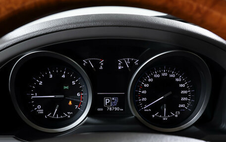 Toyota Land Cruiser 200, 2015 год, 5 190 000 рублей, 17 фотография