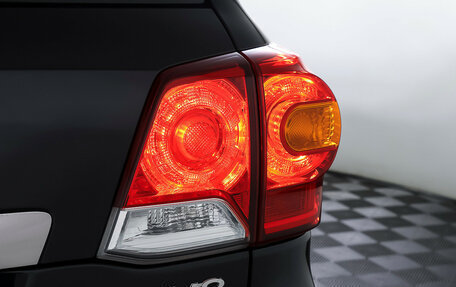 Toyota Land Cruiser 200, 2015 год, 5 190 000 рублей, 28 фотография