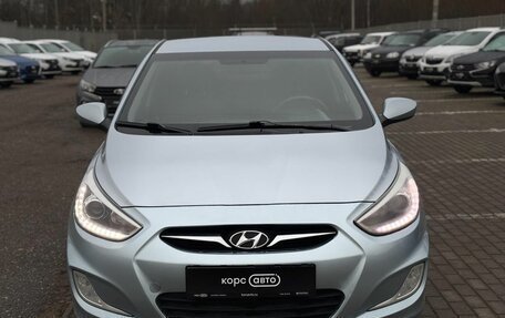 Hyundai Solaris II рестайлинг, 2013 год, 2 фотография