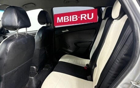 Hyundai Solaris II рестайлинг, 2012 год, 600 000 рублей, 15 фотография