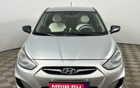 Hyundai Solaris II рестайлинг, 2012 год, 600 000 рублей, 8 фотография