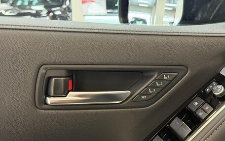 Toyota Land Cruiser, 2025 год, 14 990 000 рублей, 18 фотография