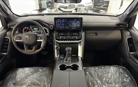 Toyota Land Cruiser, 2025 год, 14 990 000 рублей, 13 фотография