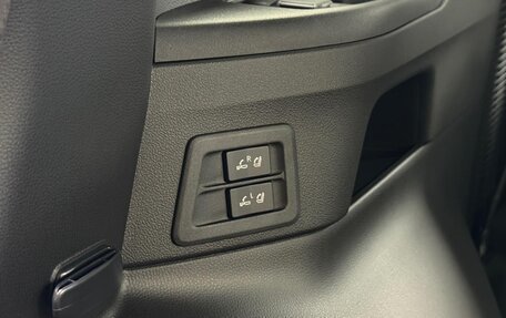 Toyota Land Cruiser, 2025 год, 14 990 000 рублей, 28 фотография