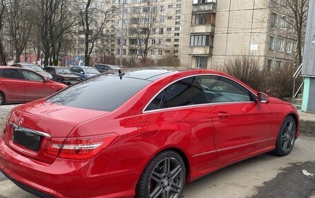 Mercedes-Benz E-Класс, 2013 год, 1 338 000 рублей, 4 фотография