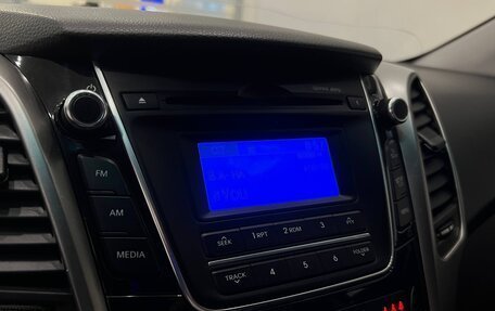 Hyundai i30 II рестайлинг, 2012 год, 890 000 рублей, 16 фотография