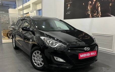 Hyundai i30 II рестайлинг, 2012 год, 890 000 рублей, 8 фотография