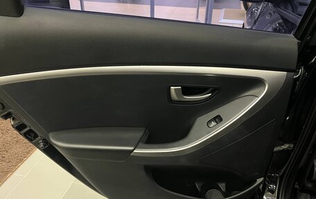 Hyundai i30 II рестайлинг, 2012 год, 890 000 рублей, 23 фотография