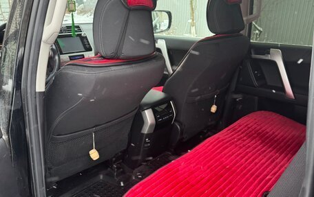Toyota Land Cruiser Prado 150 рестайлинг 2, 2018 год, 6 600 000 рублей, 12 фотография