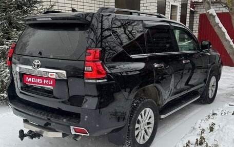 Toyota Land Cruiser Prado 150 рестайлинг 2, 2018 год, 6 600 000 рублей, 4 фотография