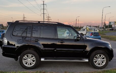 Mitsubishi Pajero IV, 2013 год, 2 фотография