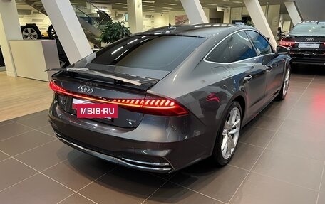 Audi A7, 2021 год, 5 600 000 рублей, 2 фотография