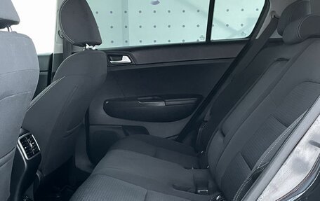 KIA Sportage IV рестайлинг, 2017 год, 2 080 000 рублей, 13 фотография