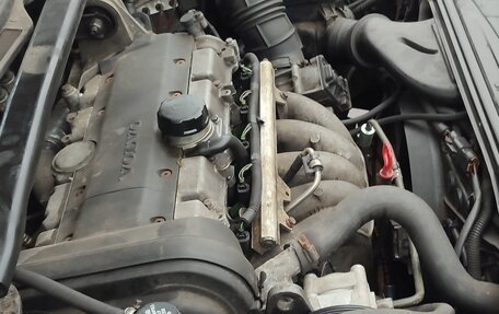 Volvo S60 III, 2002 год, 630 000 рублей, 2 фотография