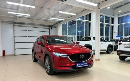 Mazda CX-5 II, 2018 год, 1 799 999 рублей, 8 фотография
