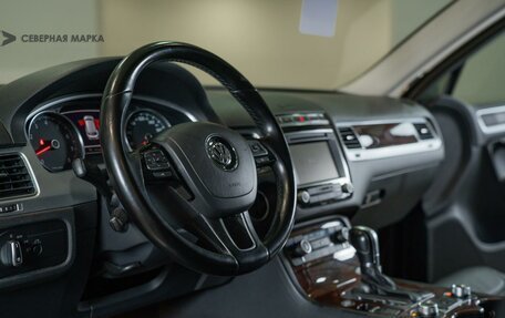 Volkswagen Touareg III, 2015 год, 3 099 000 рублей, 6 фотография