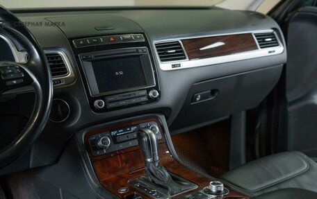 Volkswagen Touareg III, 2015 год, 3 099 000 рублей, 12 фотография