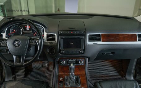 Volkswagen Touareg III, 2015 год, 3 099 000 рублей, 13 фотография