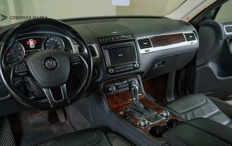 Volkswagen Touareg III, 2015 год, 3 099 000 рублей, 8 фотография
