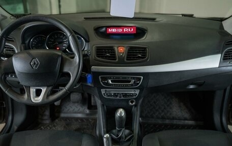 Renault Megane III, 2010 год, 699 000 рублей, 10 фотография