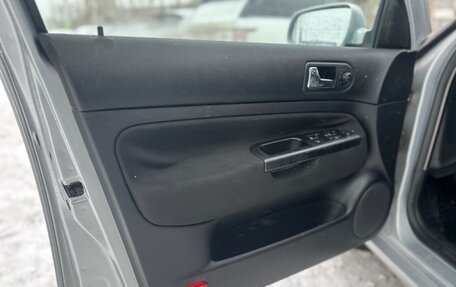 Volkswagen Golf IV, 2004 год, 490 000 рублей, 9 фотография